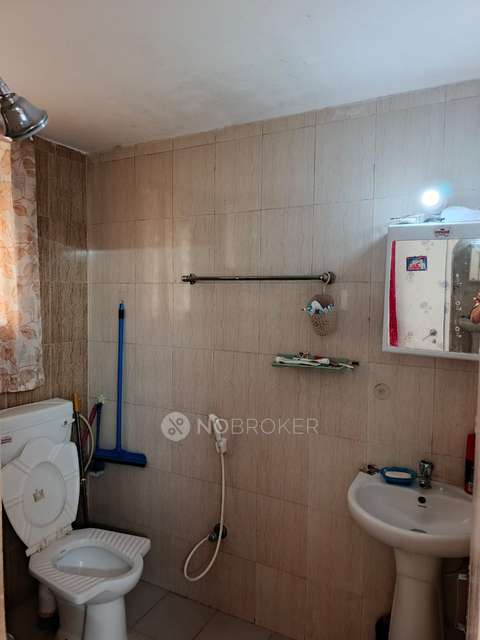 2 BHK Flat In Slv Apartment For Sale  In  Bannerghatta Rd