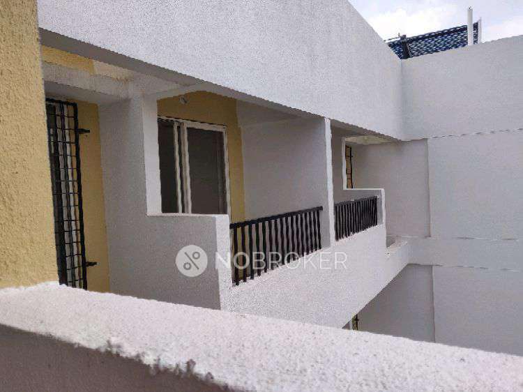 1 BHK Flat In Rahul Eastview For Sale  In Hadapsar