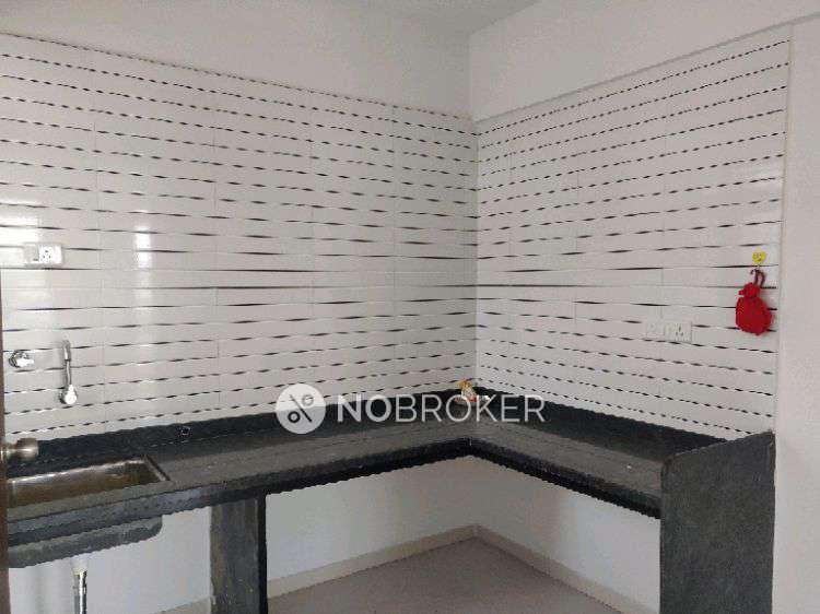 1 BHK Flat In Rahul Eastview For Sale  In Hadapsar