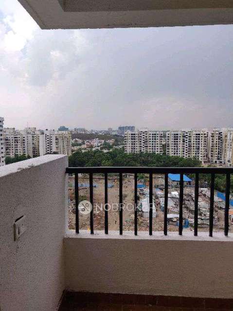 1 BHK Flat In Rahul Eastview For Sale  In Hadapsar