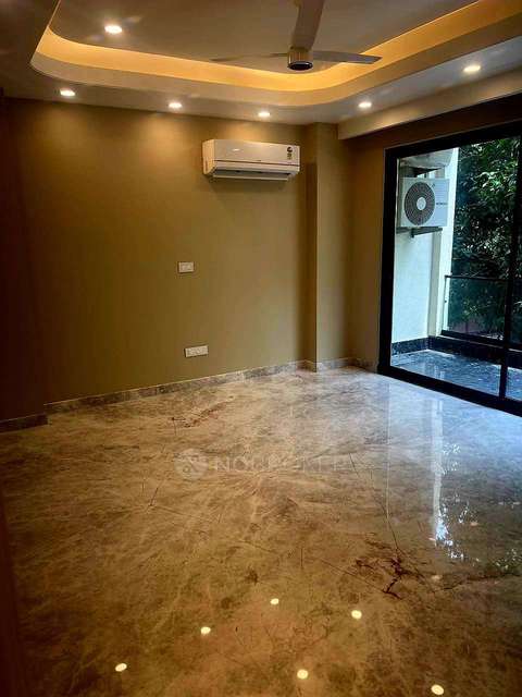 4 BHK Flat For Sale  In Sector 42