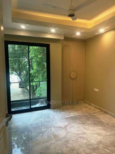 4 BHK Flat For Sale  In Sector 42