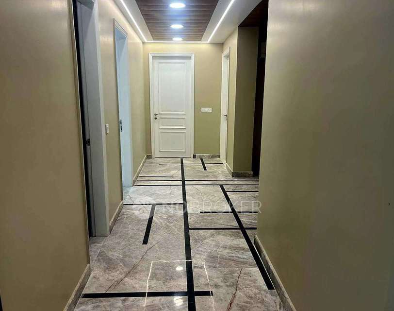 4 BHK Flat For Sale  In Sector 42