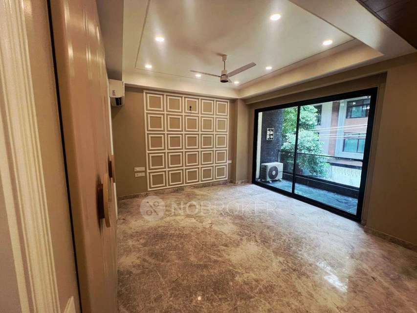 4 BHK Flat For Sale  In Sector 42