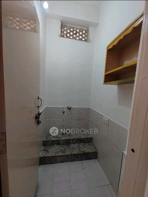 2 BHK Flat In Madhu Sai Apartment For Sale  In Goutham Nagar, Malkajgiri