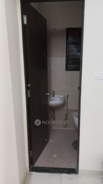 2 BHK Flat In Arko Star Vista, Pimpri-chinchwad for Rent  In Ravet