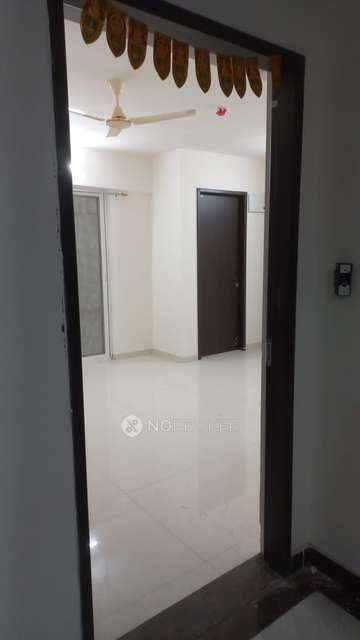 2 BHK Flat In Arko Star Vista, Pimpri-chinchwad for Rent  In Ravet