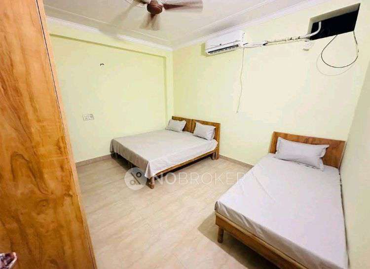 PG for Anyone in Sector 46