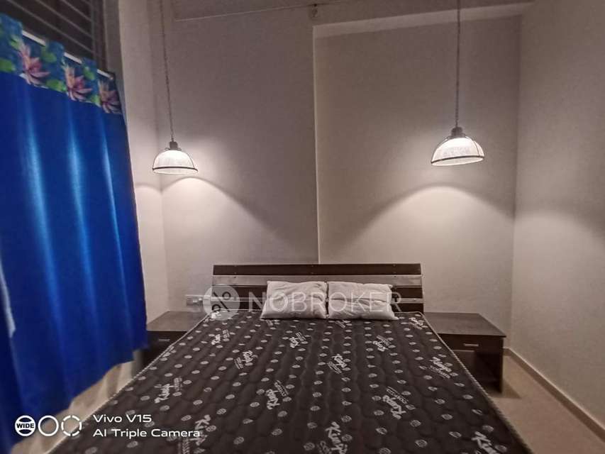 2 BHK Flat In Amanora Future Towers, Hadapsar, Pune For Sale  In Hadapsar