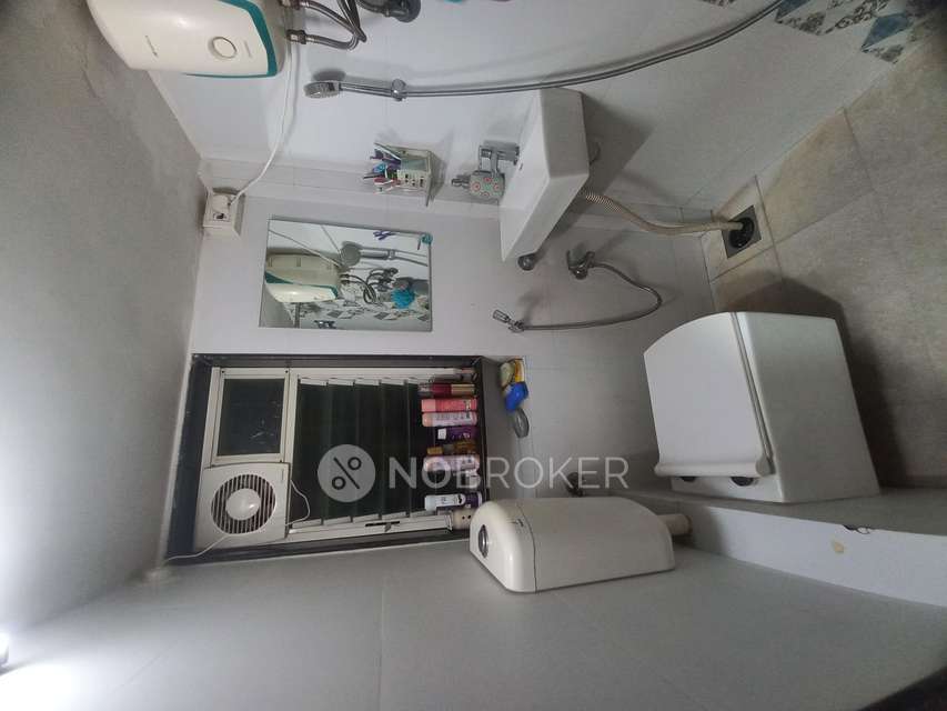 1 BHK Flat In Noopur Lokpuram Chs, Vasant Vihar For Sale  In Vasant Vihar