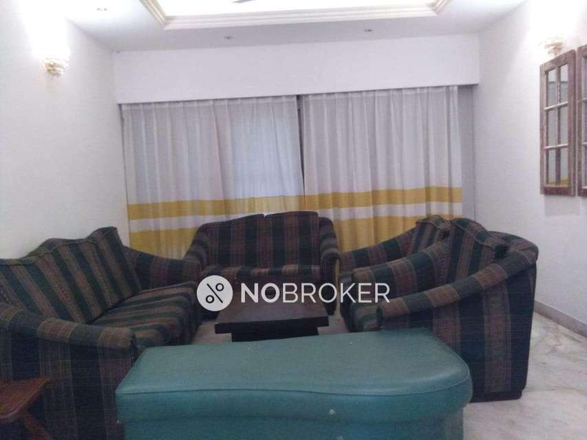 3 BHK Flat In Standalone Building  For Sale  In East Of Kailash 