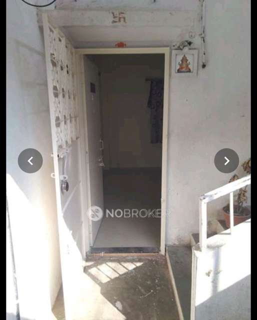 Single Room for Female In 1 BHK  In  Bibwewadi 