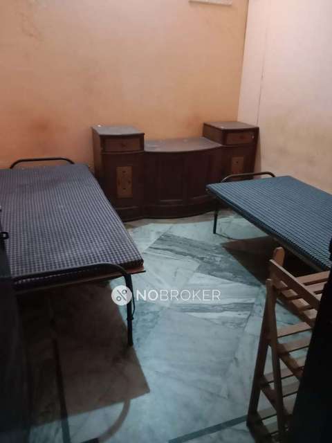 PG for Girls in Mukherjee Nagar