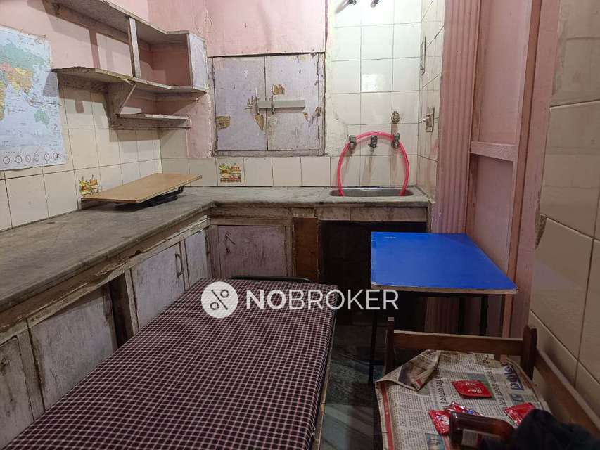 PG for Girls in Mukherjee Nagar