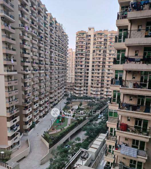 2 BHK Flat In 14th Avenue Gaur City 2 For Sale  In Gaur City 2