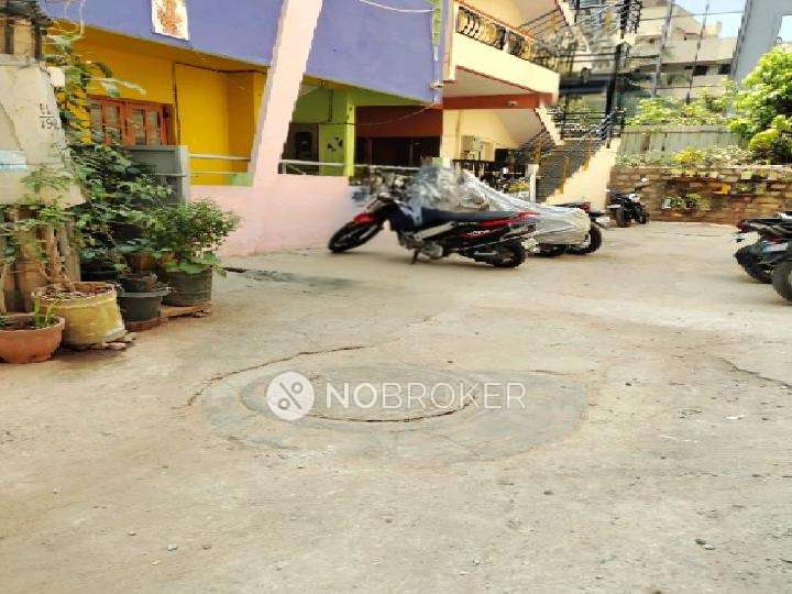 PG for Girls in Nagavara