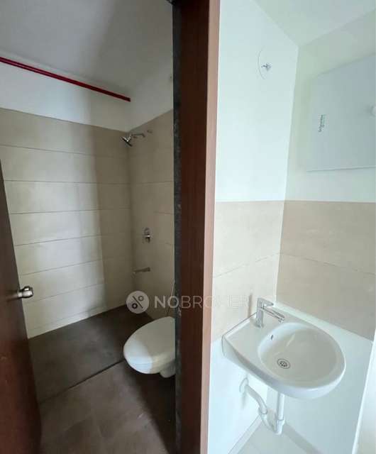 Shared Room for Female In 2 BHK  In Pride Purple Park Connect In Hinjewadi