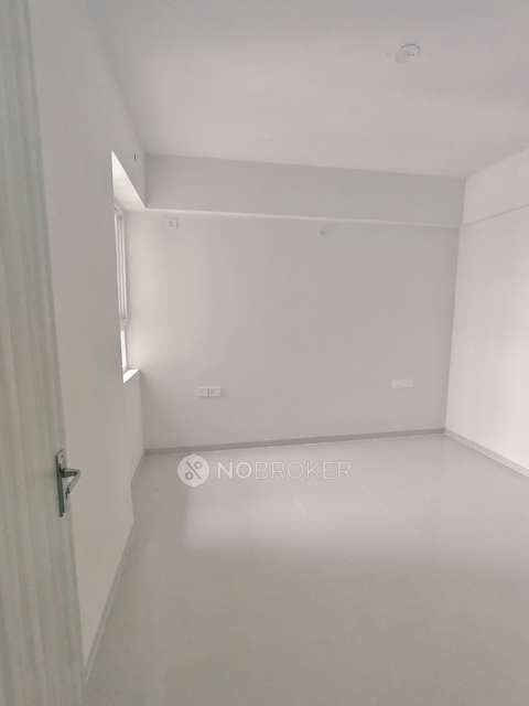 2 BHK Flat In Dsmax Skyshubam For Sale  In Kithiganur