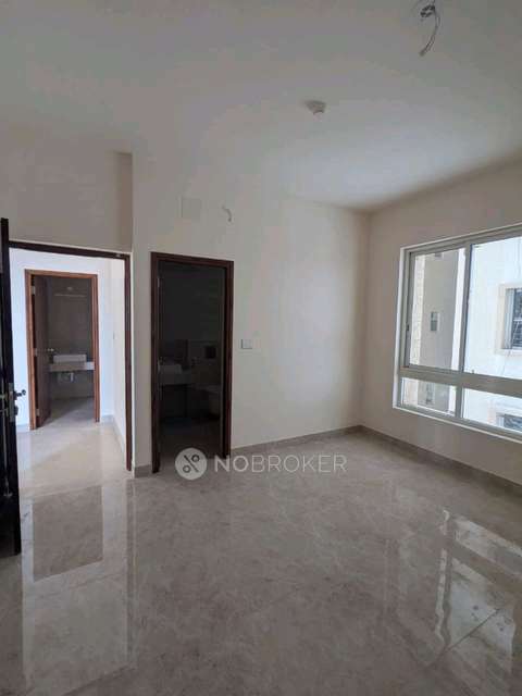 3 BHK Flat In Auro Kohinoor For Sale  In Hi Tech City