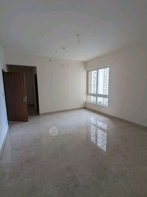 3 BHK Flat In Auro Kohinoor For Sale  In Hi Tech City