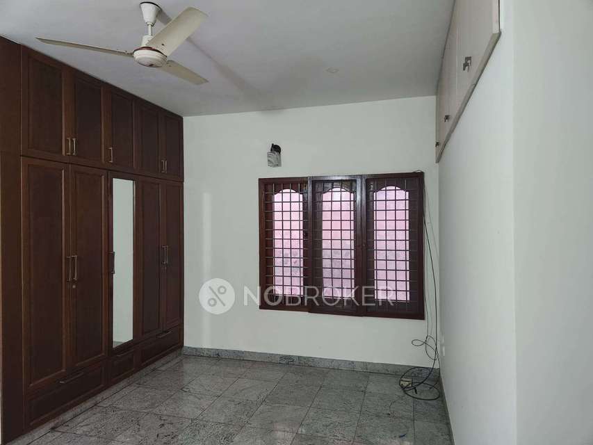 3 BHK Flat In Margosa Plaza, Malleswaram For Sale  In Malleshwaram