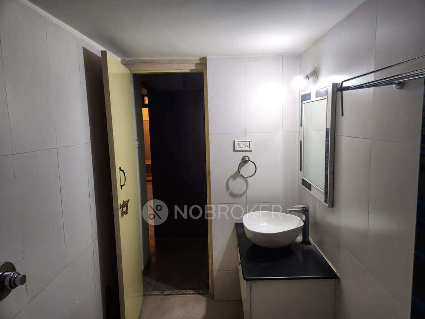 3 BHK Flat In Margosa Plaza, Malleswaram For Sale  In Malleshwaram