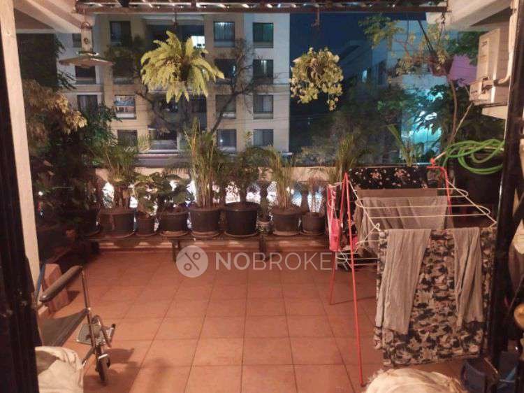 Single Room for Male In 2 BHK  In Dorabjee Enclave In Fwx4+888, Srpf, Wanowrie, Pune, Maharashtra 411013, India