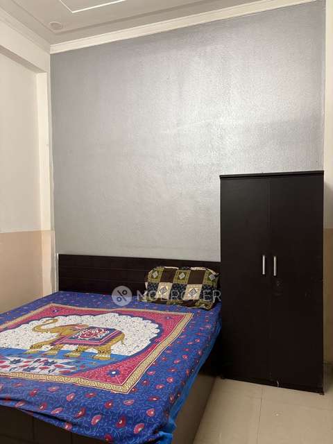 Single Room for Male In 3 BHK  In Bindapur