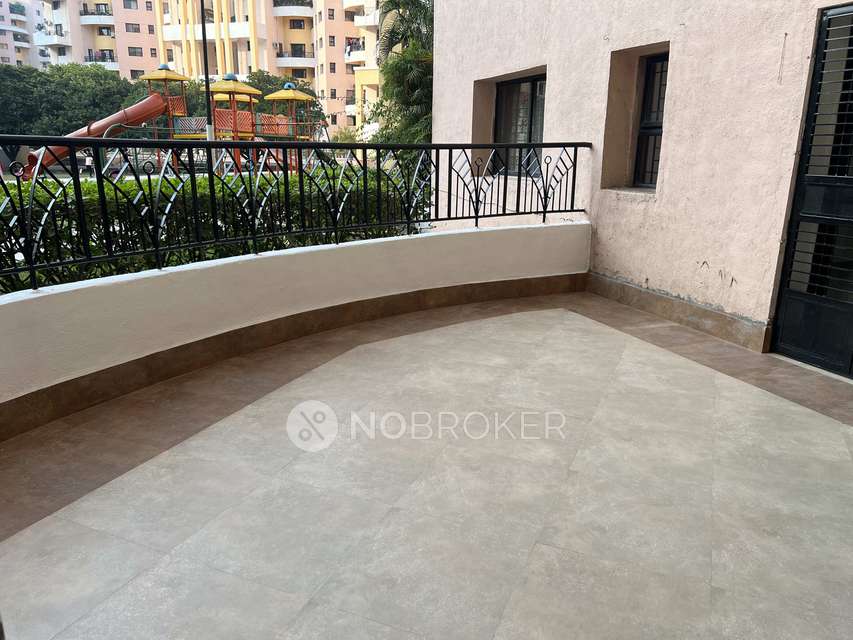 2 BHK Flat In Magarpatta Jasminium for Rent  In Hadapsar