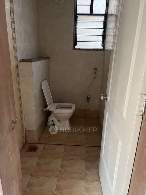 2 BHK Flat In Magarpatta Jasminium for Rent In Hadapsar