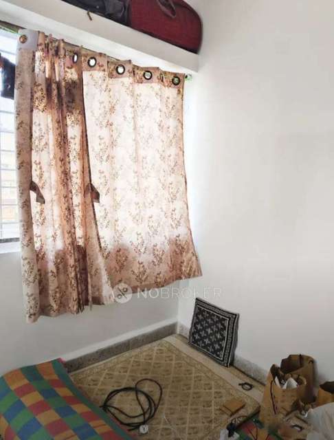 Shared Room for Male In 2 BHK  In Balaji Nagar