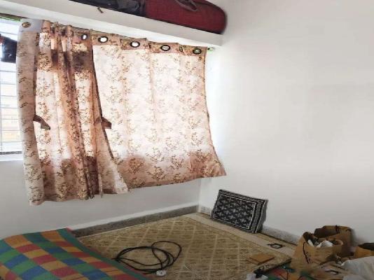 Shared Room for Male In 2 BHK  In Balaji Nagar