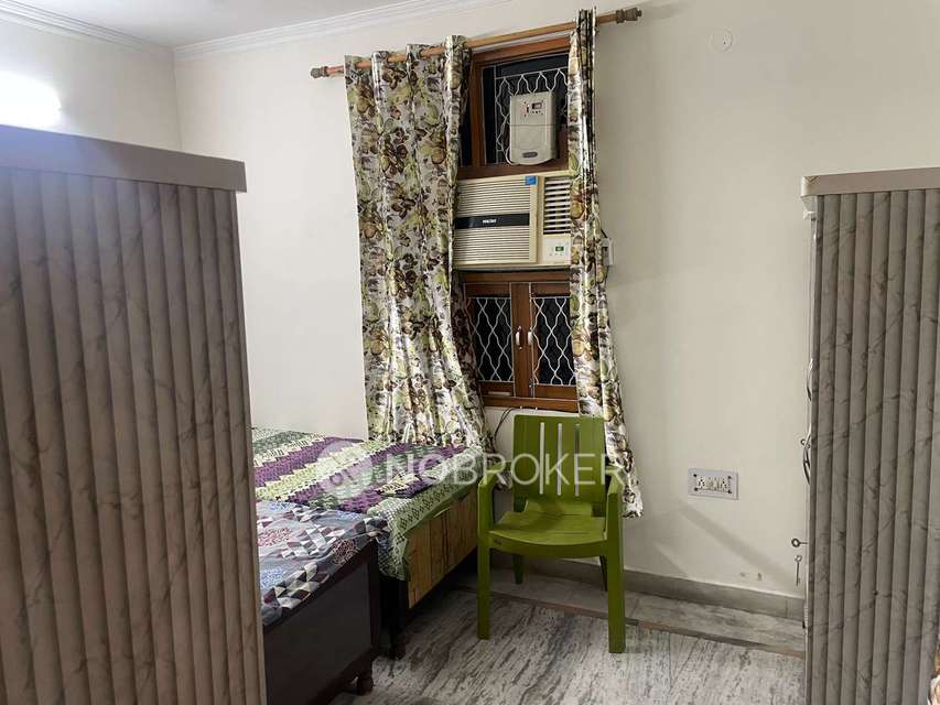 PG for Boys in Rohini