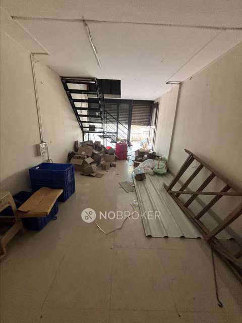 Shop in Chinchwad, Pune for sale 