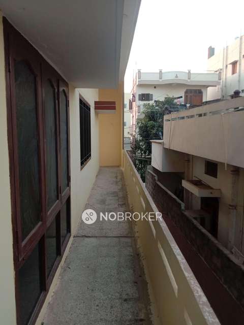 4+ BHK Flat For Sale  In Lingojiguda