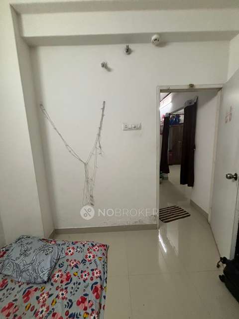 Single Room for Female In 2 BHK  In Mhada Towers , Pimpri-chinchwad In Pimpri-chinchwad