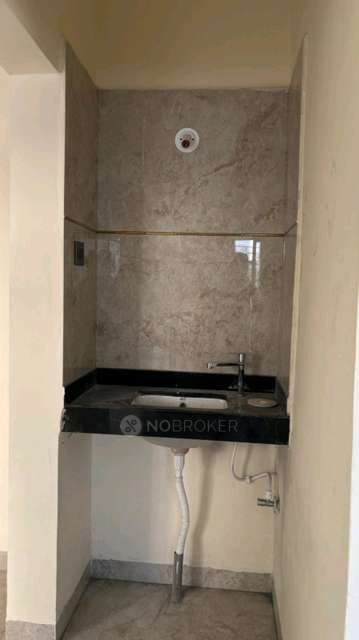 2 BHK Flat In Jagadamb Apartmemt for Rent  In Hadapsar
