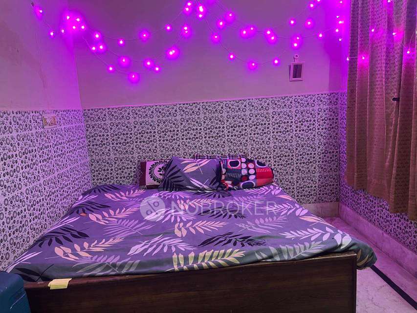 1 RK House for Rent  In Mahavir Enclave, Nanda Block, Mahavir Enclave Part 1, Mahavir Enclave, New Delhi, Delhi, India