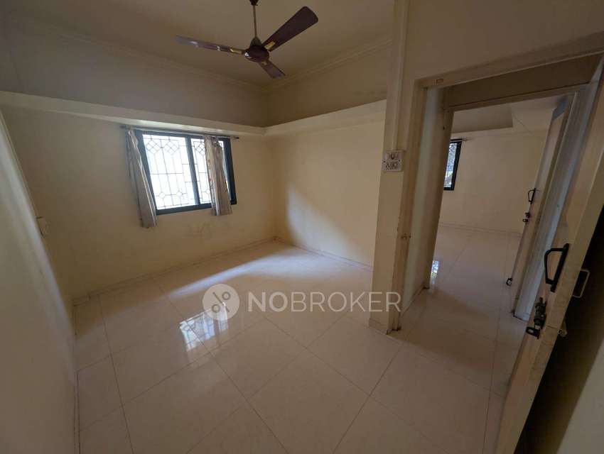 3 BHK Flat In Indraprastha Housing Society for Rent  In Hadapsar