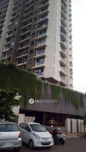 2 BHK Flat In Rustomjee Meridian, Kandivali West for Rent  In Kandivali West