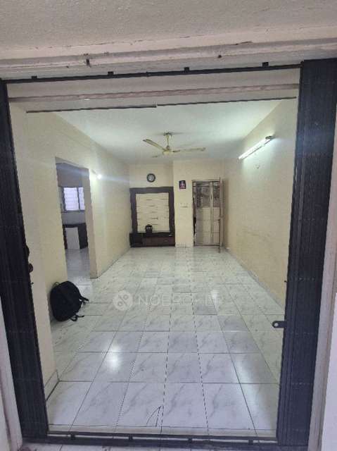 1 BHK Flat In Satyamev Coop Hsg Society for Rent  In Satyamev Cooperative Society