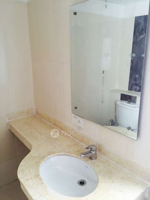 2 BHK Flat In Jaypee Greens The Pavilion Court, Sector 128 For Sale  In Sector 128