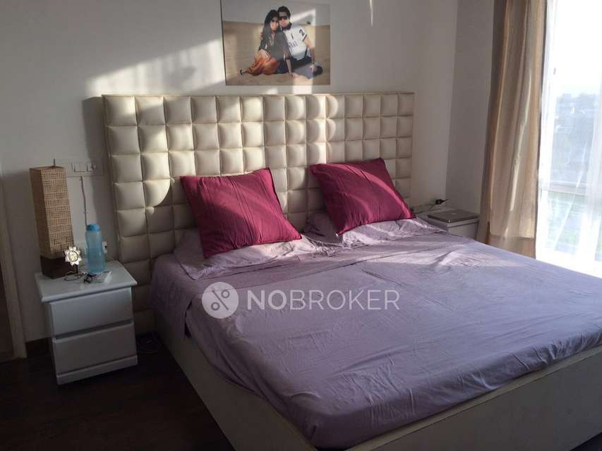 2 BHK Flat In Jaypee Greens The Pavilion Court, Sector 128 For Sale  In Sector 128