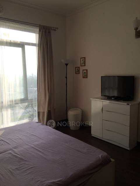 2 BHK Flat In Jaypee Greens The Pavilion Court, Sector 128 For Sale  In Sector 128