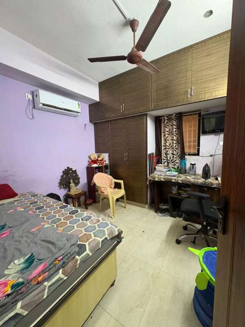 2 BHK Flat In Ashwin Apartment, Perambur For Sale  In Chinnaiyan Colony, Perambur