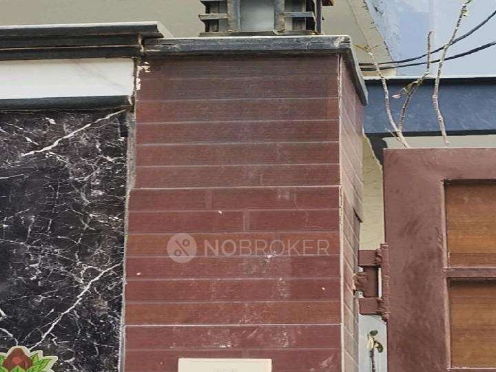 2 BHK House for Rent  In  Sector 9