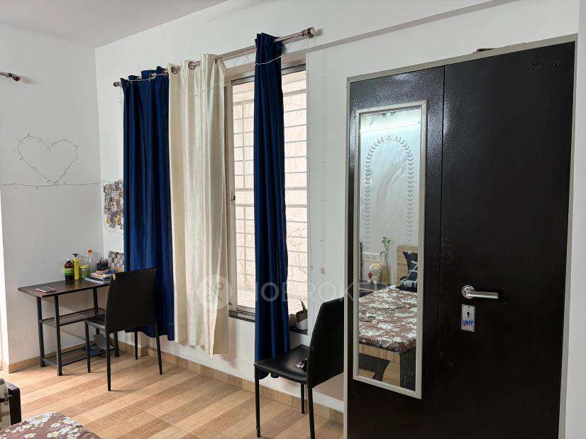 Shared Room for Female In 3 BHK  In Tinsel Town In  Hinjawadi