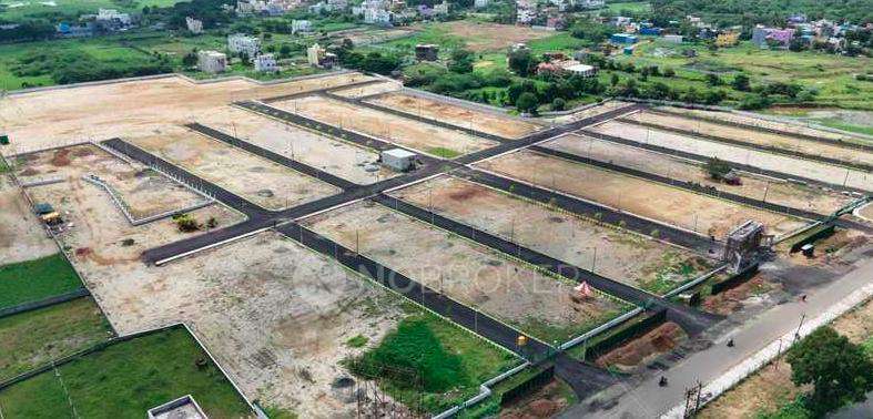 Plot For Sale  In Sri Lakshmi Lake View In Paruthipattu