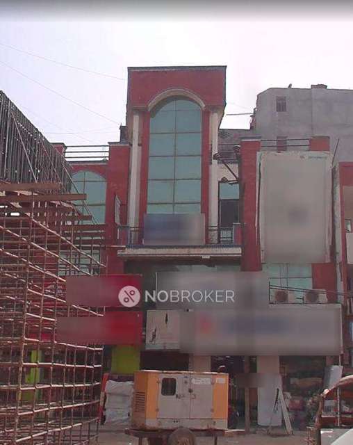 Showroom in Sector 102, Noida for Rent