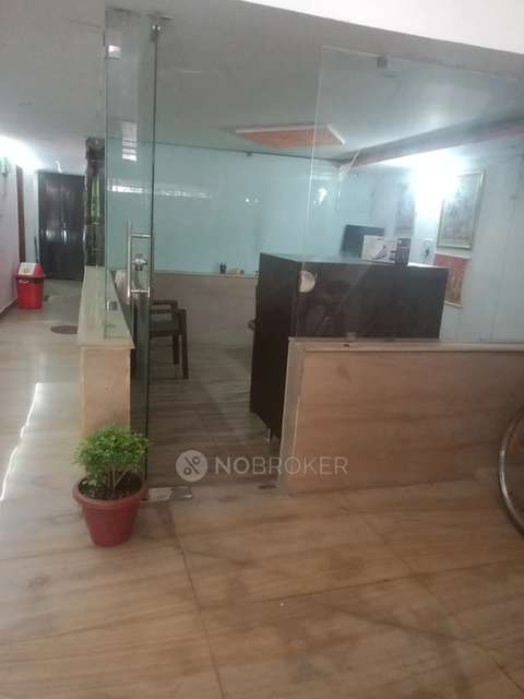 PG for Girls in Sector 12